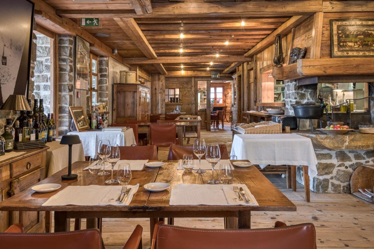 לה קארו ד'ארש Hotel Les Servages D'Armelle מראה חיצוני תמונה